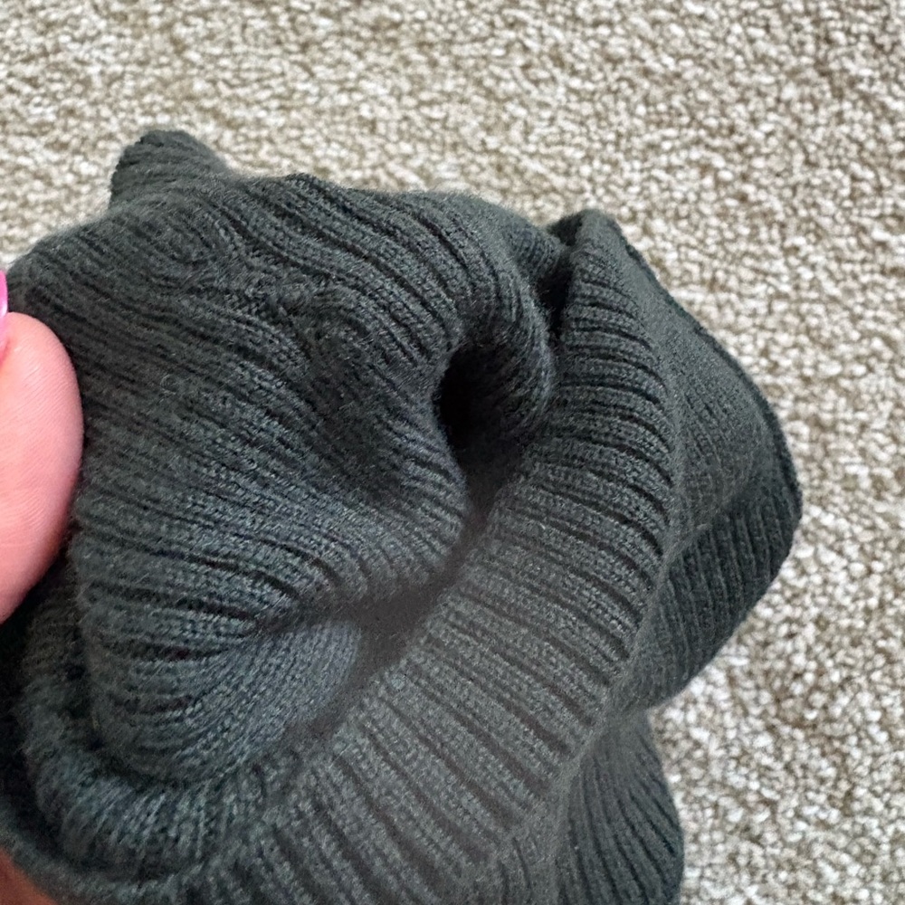 Pendleton Green 100% Merino Wool Turtleneck Size Petite Medium Preppy - Picture 4 of 7